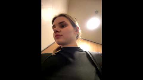 baravisha @ stripchat on 20251016