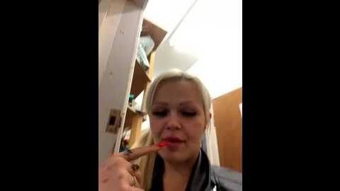 cherryxox_ @ stripchat on 20251016