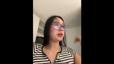 emi_star @ stripchat on 20251016