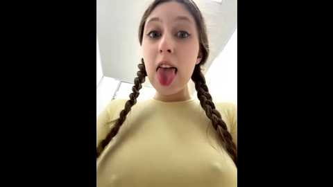 froggyanna @ stripchat on 20251016