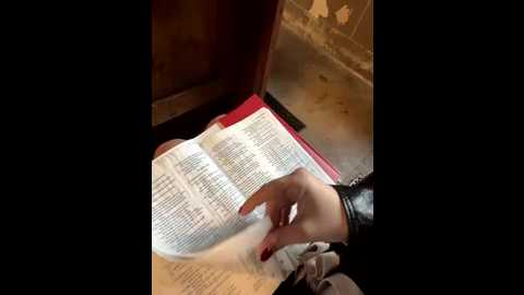 ladytatiana_madam @ stripchat on 20251016