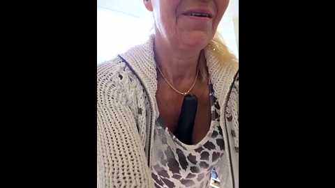 lisalustjouw @ stripchat on 20251016