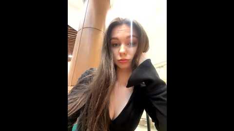 milabee @ stripchat on 20251016