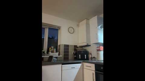 mimimaee @ stripchat on 20251016