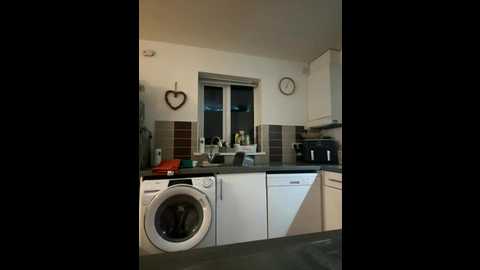 mimimaee @ stripchat on 20251016