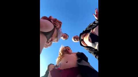 rolldolls @ stripchat on 20251016