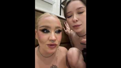 rolldolls @ stripchat on 20251016