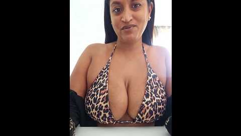 busty_ariax @ stripchat on 20251017