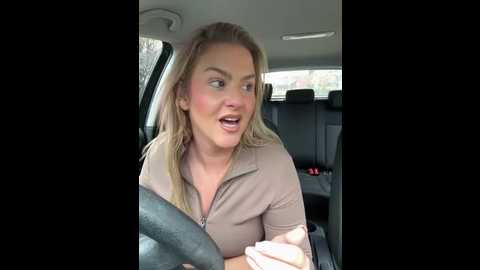 charleigh_xx @ stripchat on 20251017