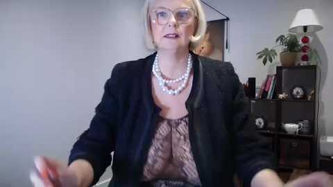 courtesanannabel @ stripchat on 20251017