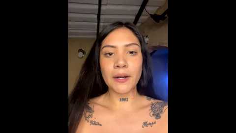 liahouses @ stripchat on 20251017