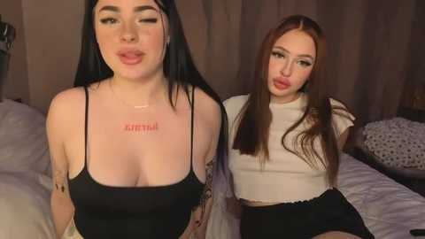 lisaanddenis @ stripchat on 20251017