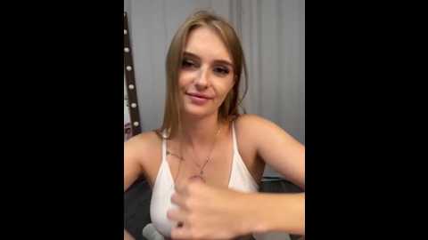 lovelly_molly @ stripchat on 20251017