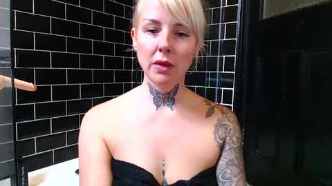 pixiedreadx @ stripchat on 20251017