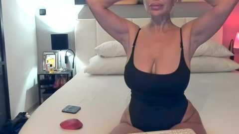 simonacavali @ stripchat on 20251017