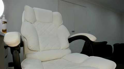 aus_queen @ stripchat on 20251018