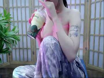 candysweet2255 @ stripchat on 20251018