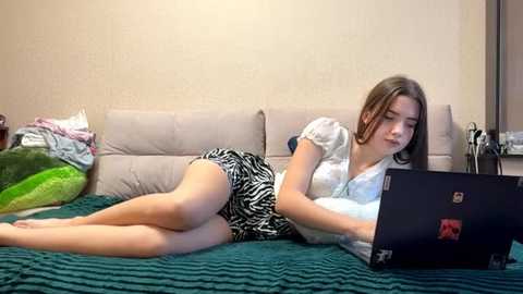 charitacath @ stripchat on 20251018