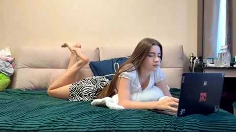 charitacath @ stripchat on 20251018