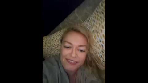 demidelightfulxx @ stripchat on 20251018