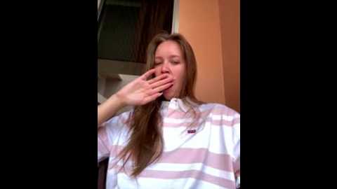 ellirose @ stripchat on 20251018