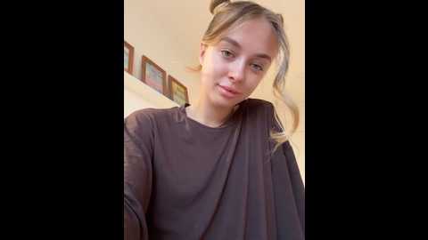 enjoy_my_beauty @ stripchat on 20251018