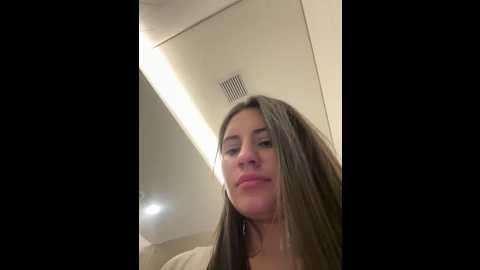 isabella21_ @ stripchat on 20251018