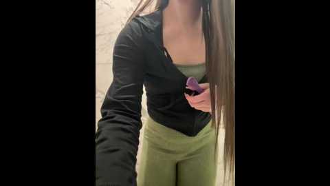 isabella21_ @ stripchat on 20251018