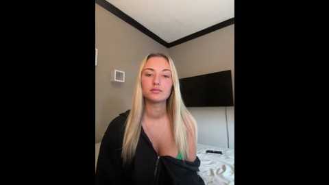 laceymilliexoxo @ stripchat on 20251018