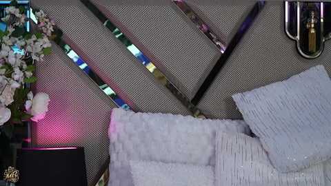 mishelle_brizo @ stripchat on 20251018