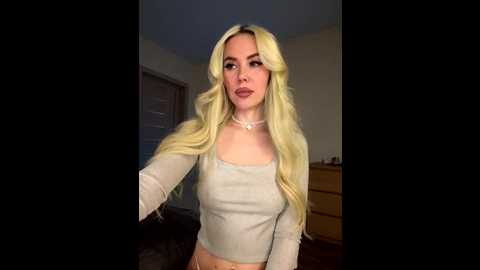 xdinnax @ stripchat on 20251018