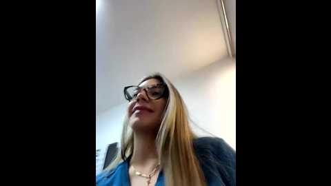 alicee16 @ stripchat on 20251019