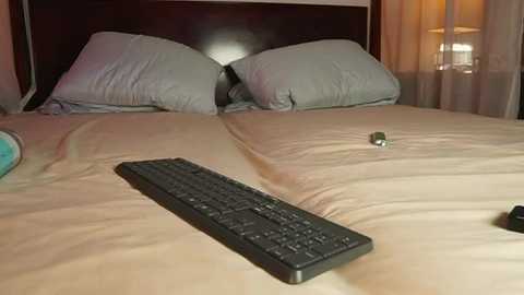 katyerave @ stripchat on 20251019