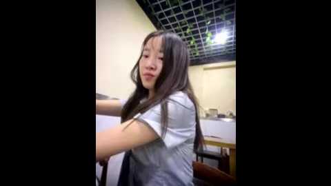 littleqiu @ stripchat on 20251019