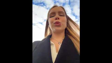 liza_risky @ stripchat on 20251019