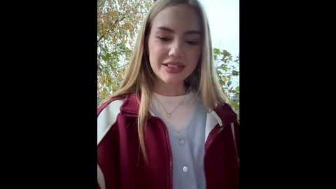 milamoone @ stripchat on 20251019