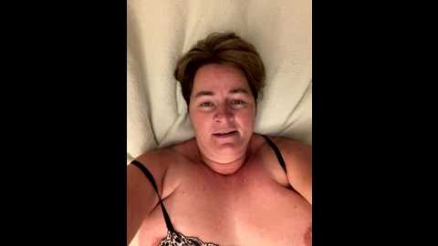 milf_love_fist99 @ stripchat on 20251019