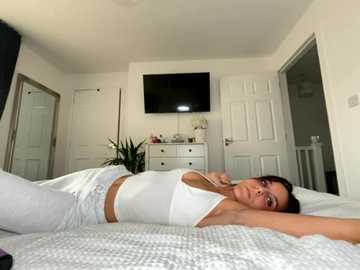 missalex_xo @ stripchat on 20251019