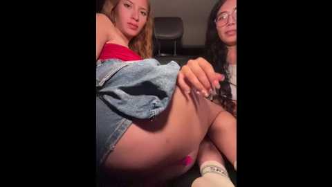 pussyloversshow @ stripchat on 20251019