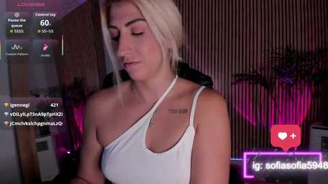 sofiah_ @ stripchat on 20251019