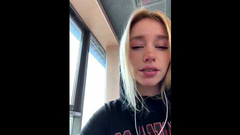 sssativa_model @ stripchat on 20251019