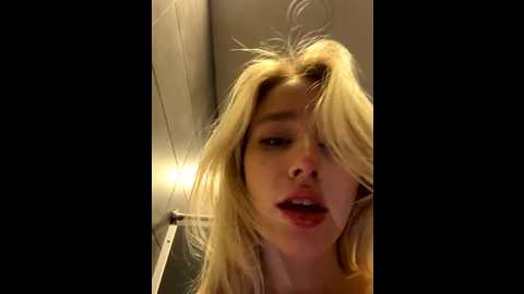 sssativa_model @ stripchat on 20251019