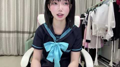 yiyi_707 @ stripchat on 20251019