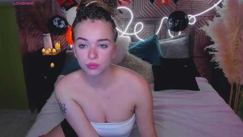 _hypequeen_ @ stripchat on 20251020