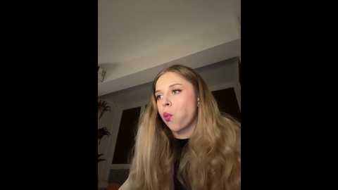 babyanais @ stripchat on 20251020