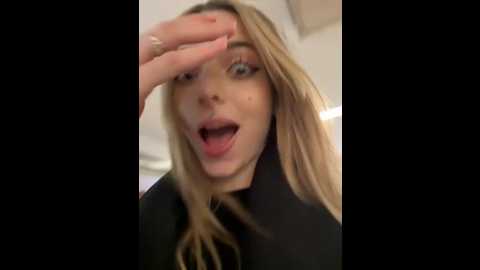 loraadoll @ stripchat on 20251020