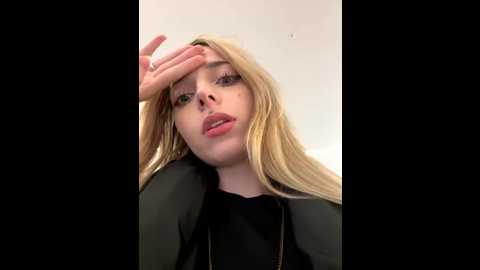 loraadoll @ stripchat on 20251020