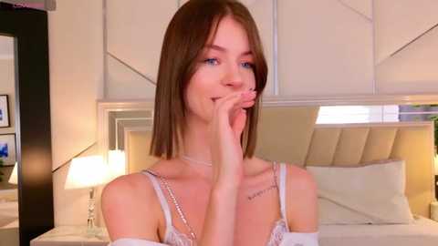 meganmour @ stripchat on 20251020