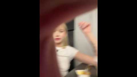 bellasecrett @ stripchat on 20251021