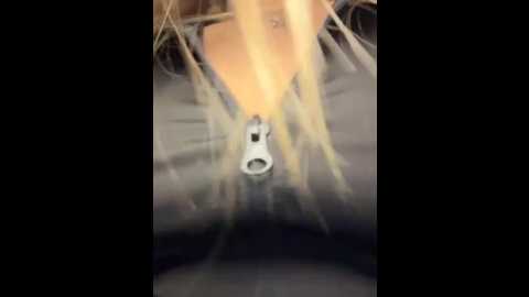 liza_risky @ stripchat on 20251021